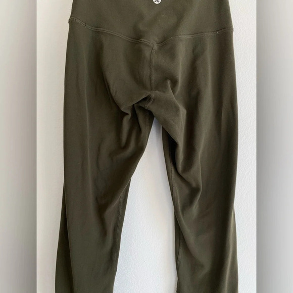 LULULEMON Align Crop *21" Dark Olive Size  2 - Picture 12 of 15